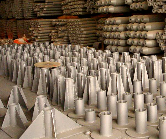 塔城钢网架支托